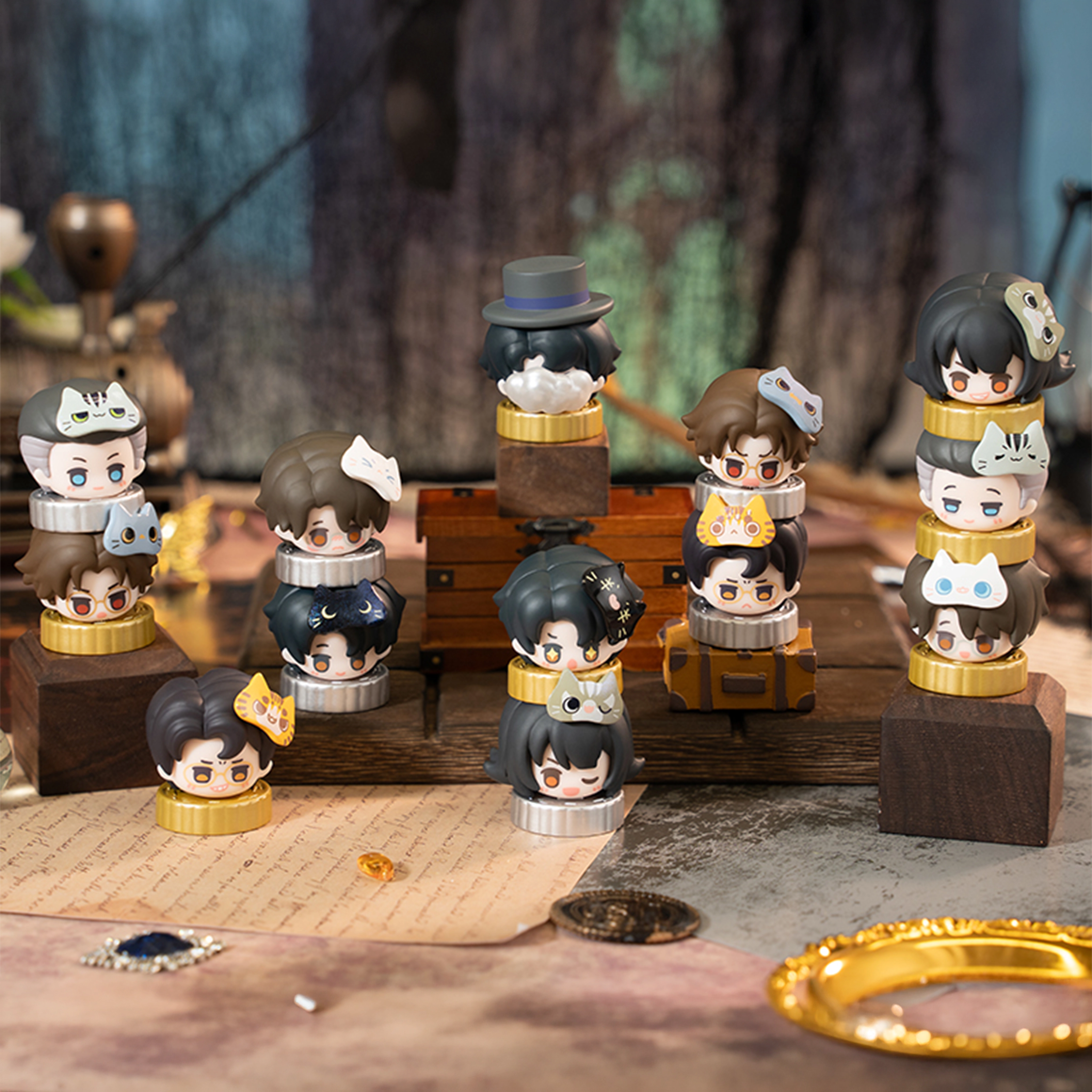 Infinite Gold Coin Stacking Mini Figure
